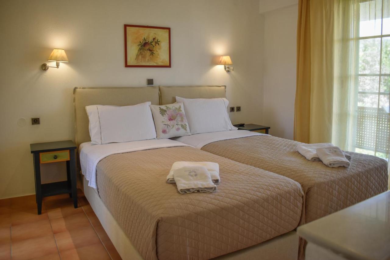 Hotel Dafni Скиатос Экстерьер фото